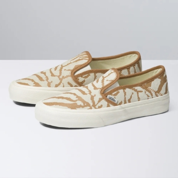 Vans Shoes - Vans Slip-On VR3 SF Tiger Shell Brown/Natural Sneakers Low-Top Shoes 2022